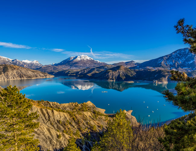 camping dans les alpes de haute provence nature et calme