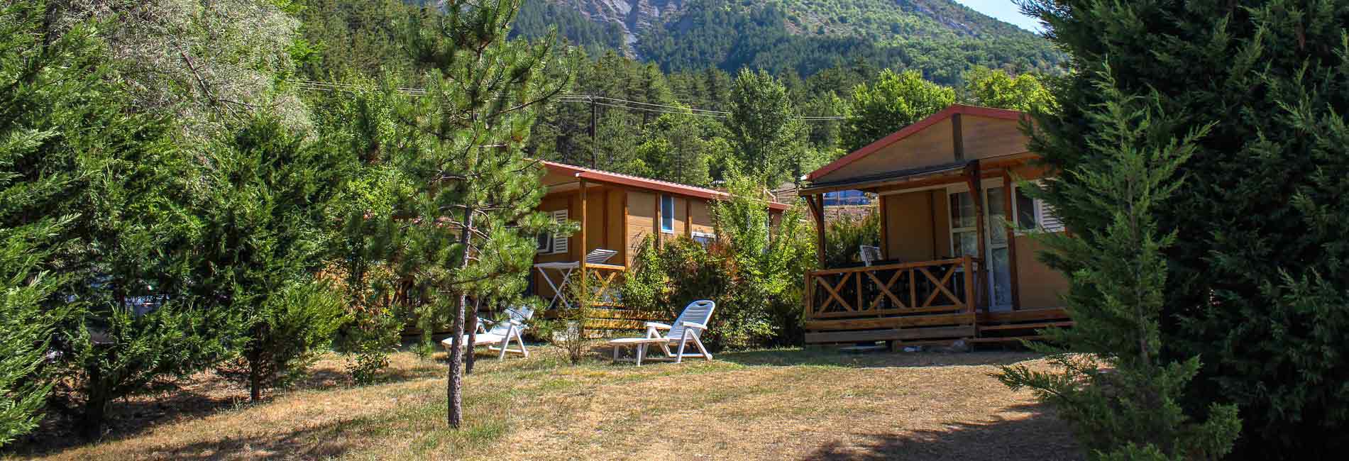 mobil homes tout confort terrasse camping clot du jay sisteron